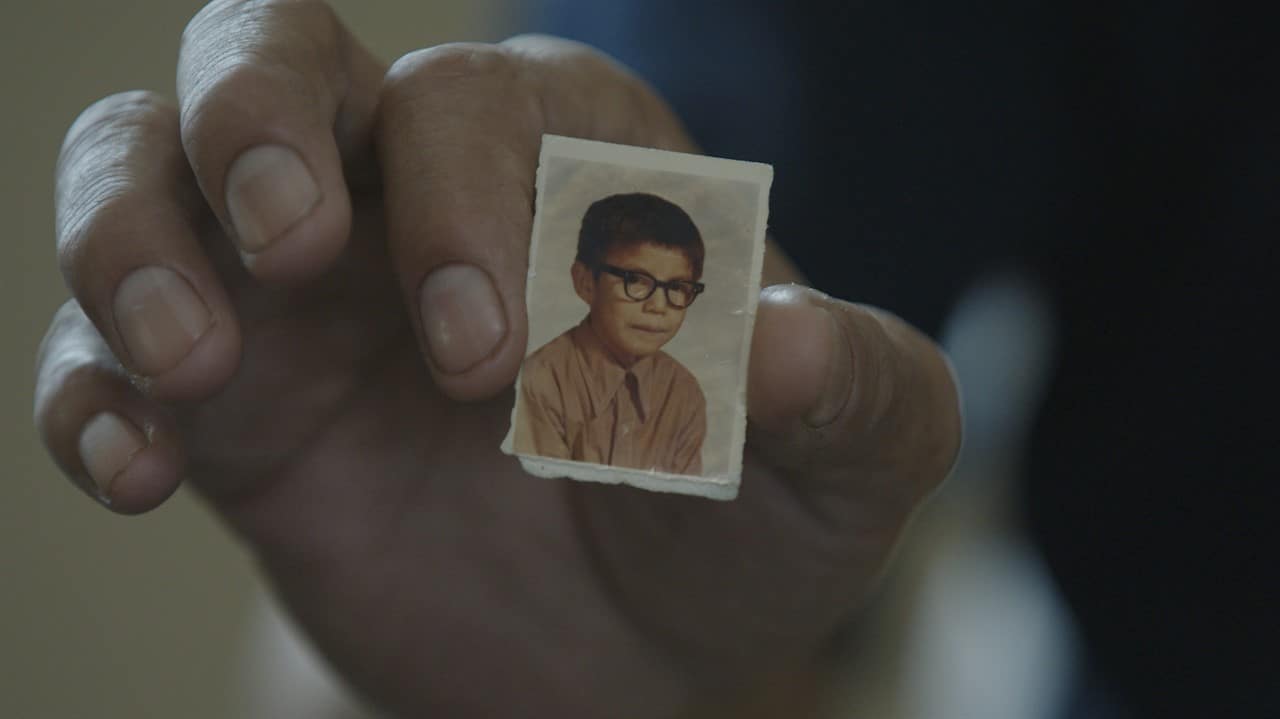 Still from the documentary Skoden.